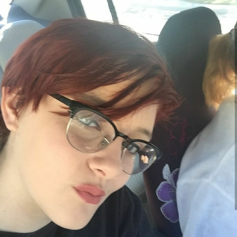 Meet your Posher, Kaitlynn